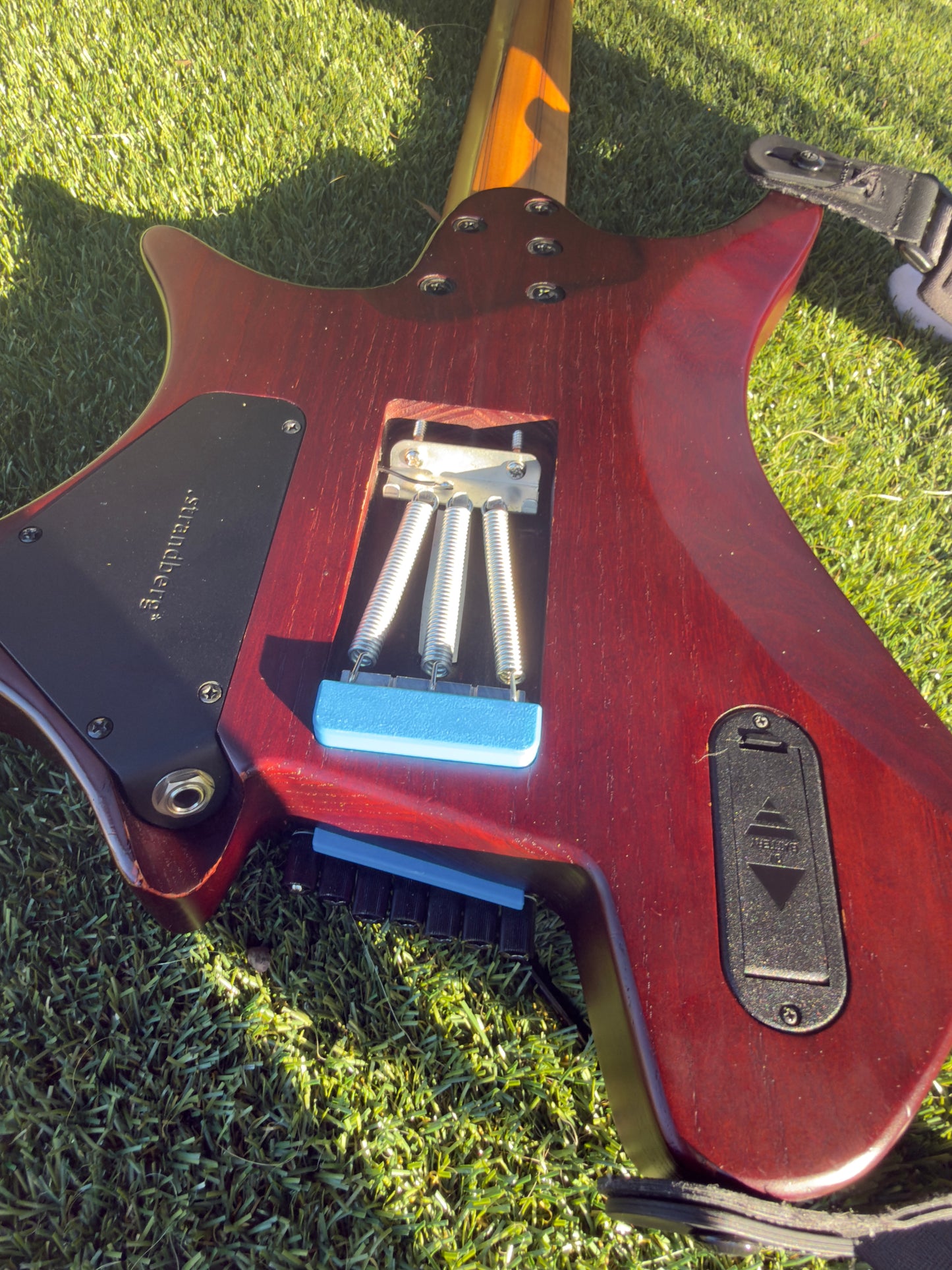 TremoNo (for Strandberg Floating Bridge Guitars)